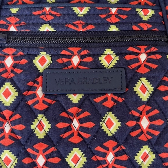 Vera Bradley Hipster Crossbody Bag in "Sun Valley -Opposite" Pattern - Picture 2 of 7